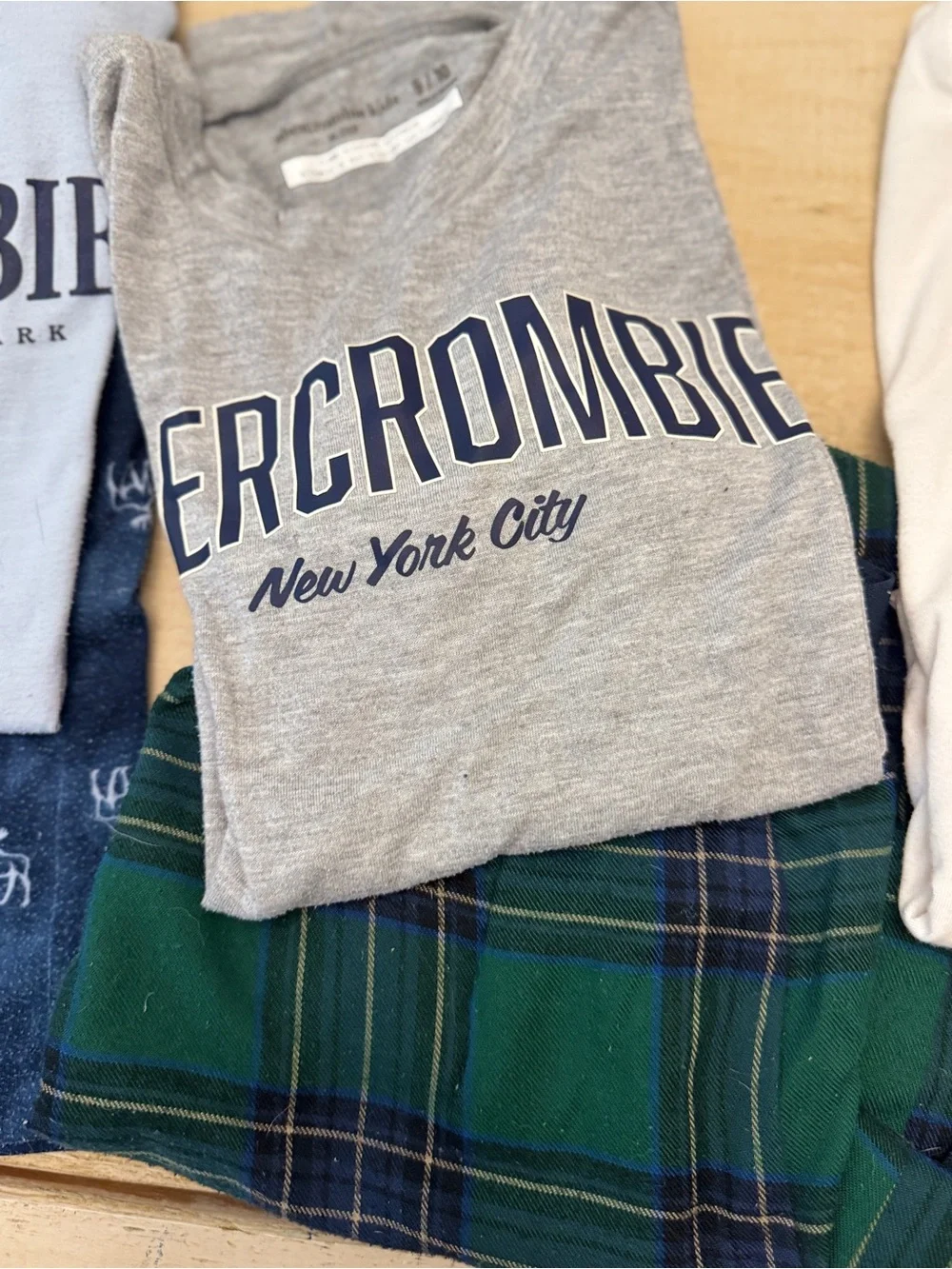 abercrombie kids sets pjs